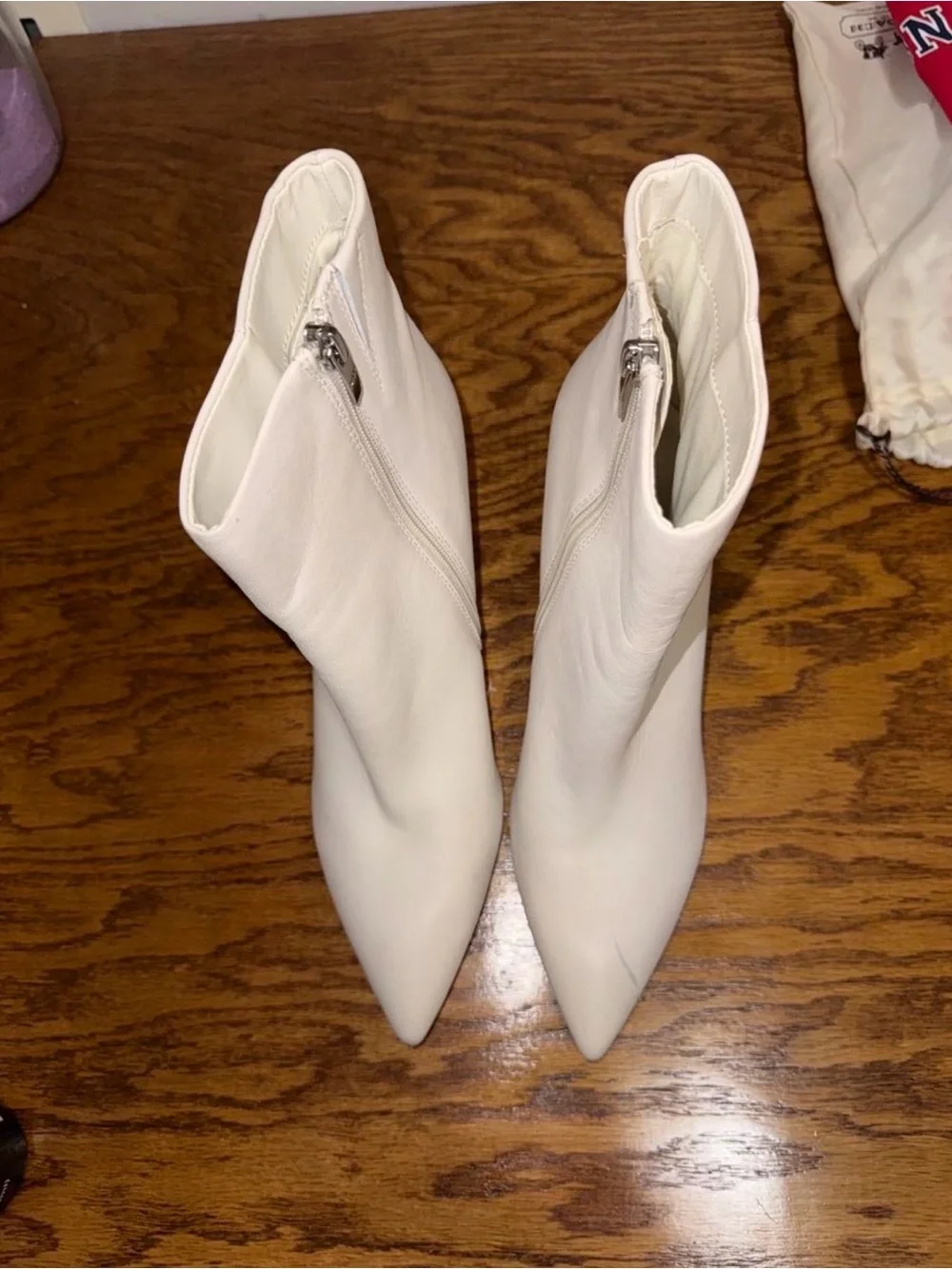 MARC FISHER WOMENS BOOTS